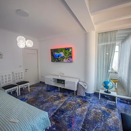 Apartmán Seaview Luxury Penthouse Kalaja