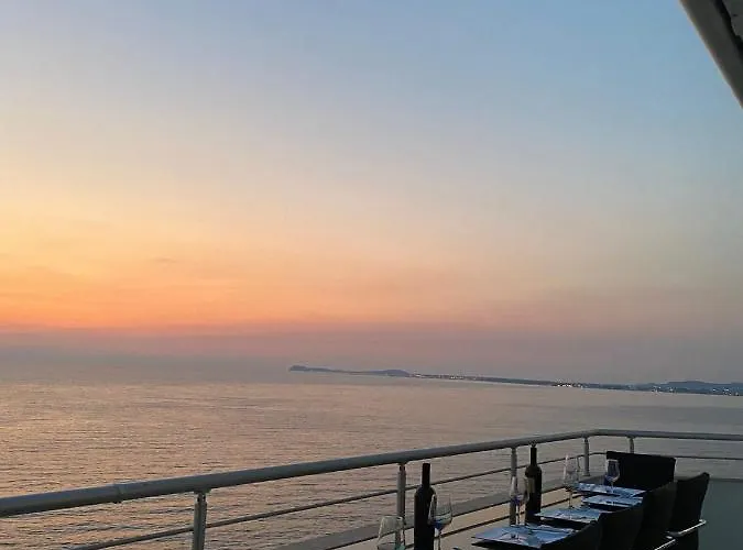 Seaview Luxury Penthouse Kalaja Appartamento Vlorë